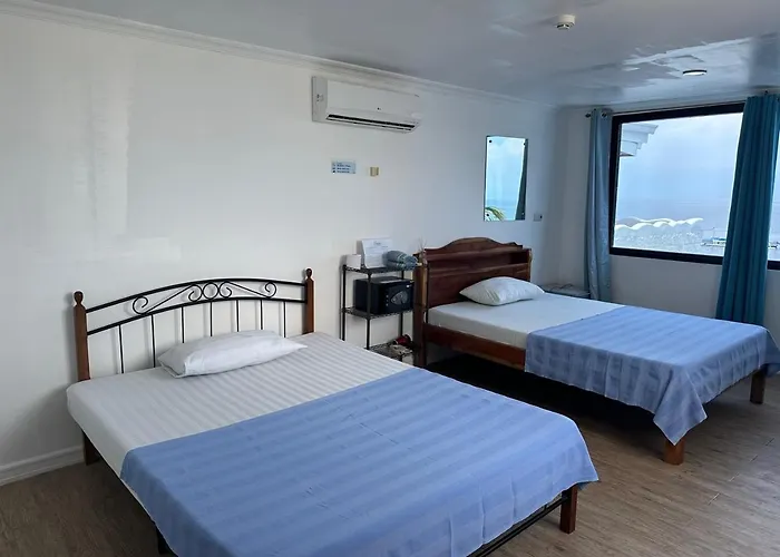 Hotel Brandnew *
